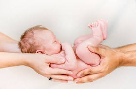 Rozwój dziecka – 1. miesiąc po porodzie