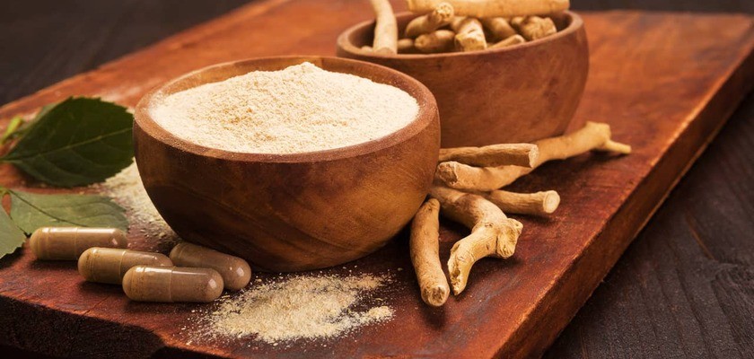 Ashwagandha – czym jest i jak działa? Właściwości, zastosowanie i przeciwwskazania do stosowania żeń-szenia indyjskiego