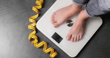 jak przytyć, niedowaga, dieta na niedowagę, ważenie, niska masa ciała