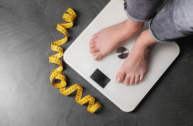 jak przytyć, niedowaga, dieta na niedowagę, ważenie, niska masa ciała