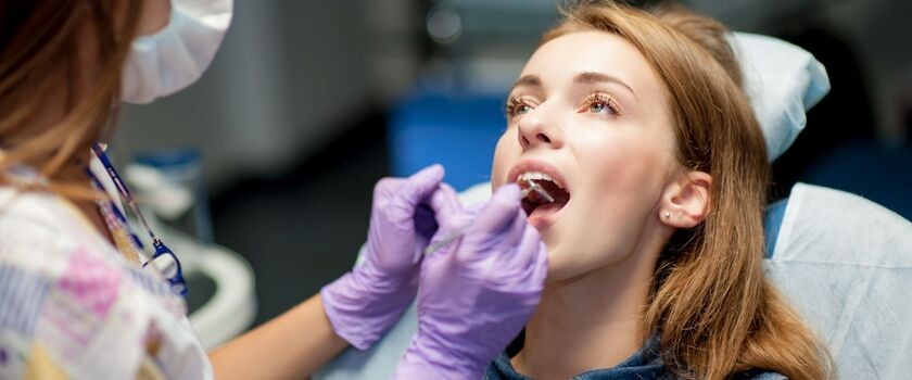 Ekstrakcje zębów &#8211; co warto wiedzieć?