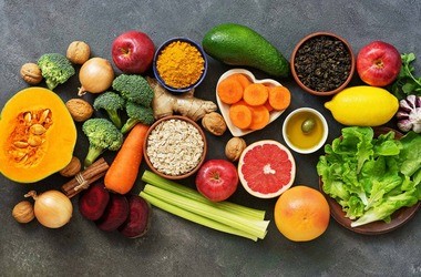 Dieta przy stłuszczeniu wątroby – zasady, produkty, jadłospis i przepisy