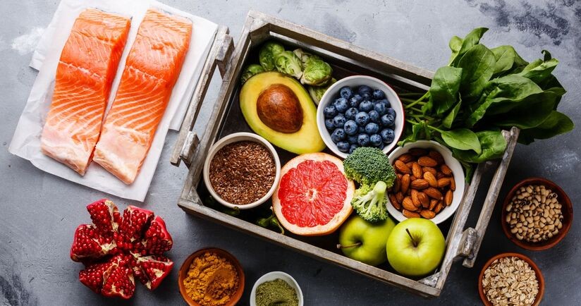 kwas foliowy, jakie są normy kwasu foliowego, jak suplementować kwas foliowy, w jakim pokarmie jest najwięcej kwasu foliowego, źródła kwasu foliowego