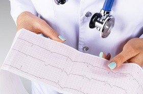 Rozrusznik serca - zabieg, powikłania, przeciwwskazanie i rekonwalescencja