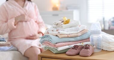 wyprawka do szpitala dla mamy i dziecka, co spakować do torby do szpitala, poród