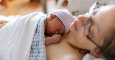 Skala Apgar – na czym polega ocena stanu noworodka wg skali Apgar?