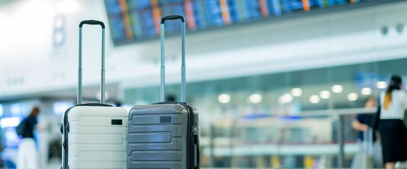 leki w podróży, przewożenie leków samolotem, leki w samolocie, zasady przewożenia leków za granicę