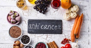 W jaki sposób dieta wpływa na komórki nowotworowe?