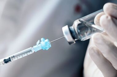 szczepionka skojarzona na grypę i covid, szczpienie na covid i grypę w jednej dawce, szczepienie