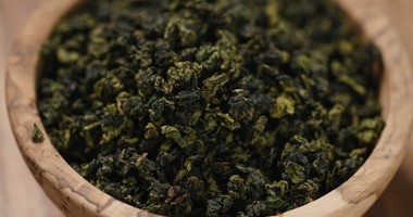 Herbata oolong (ulung) – właściwości, sposób parzenia, zastosowanie smoczej herbaty