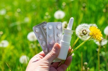 preparaty na alergię w dłoni, cetyryzyna, jak działa cetyryzyna, co to cetyryzyna