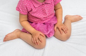 Koślawość kolan – przyczyny i leczenie koślawych kolan u dzieci i dorosłych. Ćwiczenia na koślawe kolana