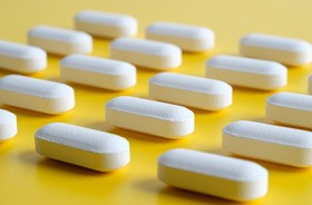 Amantadyna w leczeniu COVID-19. Czy jest skuteczna?