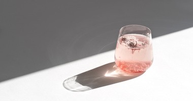 kolagen do picia w szklance