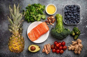 Dieta przeciwnowotworowa – zasady, wskazówki, produkty antyrakowe