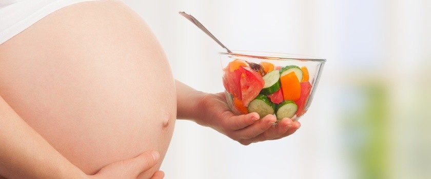 Wzdęcia w ciąży – przyczyny