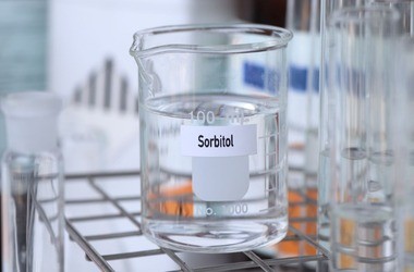 sorbitol w probówce, właściwości sorbitolu, czy sorbitol jest bezpieczny, czy sorbitol jest zdrowy
