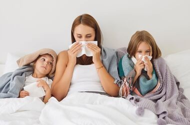 grypa, sezon grypowy 2025/2026, szczepienia na grypę, rodzina chora na grypę