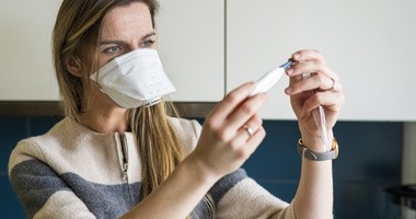 Przeziębienie, grypa, alergia czy COVID-19? Jak je od siebie odróżnić?