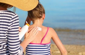 Bezpieczne opalanie - pielęgnacja skóry, kosmetyki