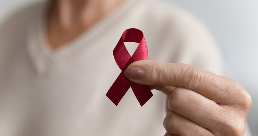 Wstążeczka symbolizująca walkę z AIDS i HIV