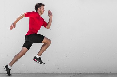 Kolano skoczka – przyczyny, objawy, leczenie, ćwiczenia przy entezopatii więzadła rzepki