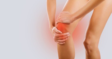 Ból kolana – przyczyny, diagnostyka, leczenie bólu w kolanie. Ćwiczenia na bolące kolana