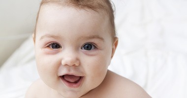 Ropiejące oczy u dziecka – przyczyny i leczenie. Domowe sposoby na zaropiałe oczy u dziecka