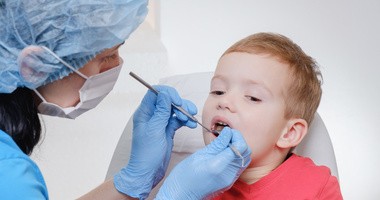 Dziury w dziecięcej opiece stomatologicznej