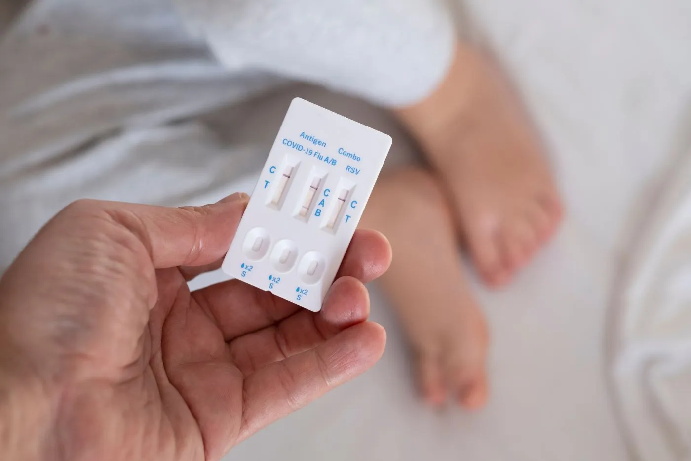 Pozytywny wynik testu na grypę typu B.