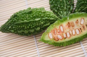Insulinomimetyki – gorzki melon – na co pomoże? Właściwości i zastosowanie balsamki (przepękli) ogórkowatej
