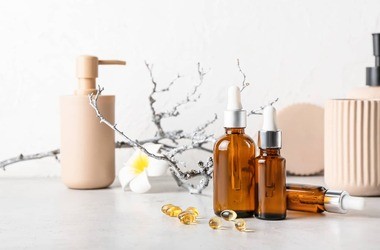 Retinol – czym jest i jak działa? Jakie preparaty z retinolem wybierać?