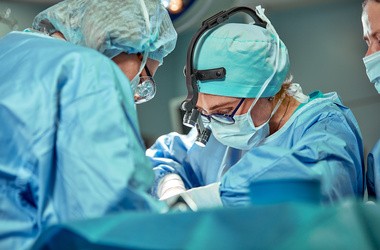 Wytrzewienie – na czym polega wytrzewienie jelit u noworodka i dorosłego oraz jak wygląda leczenie?