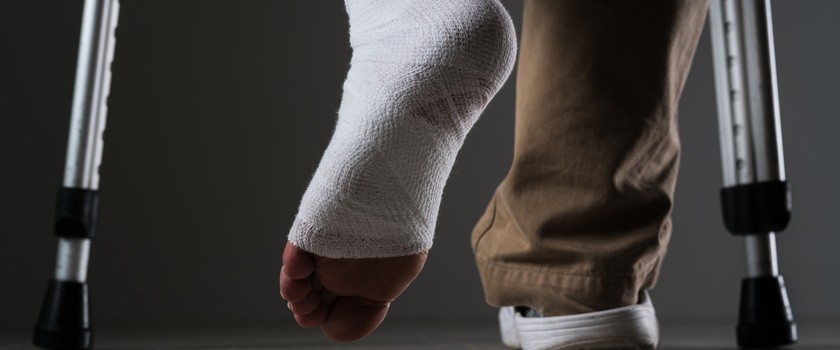 Stopa cukrzycowa – przyczyny, pierwsze objawy i leczenie