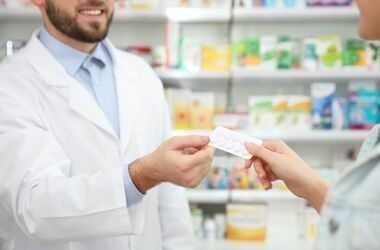 nowe uprawnienia farmaceuty, recepta farmaceutyczna, recepta farmaceutyczna na szczepienie