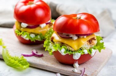 dieta niskowęglowodanowa, dieta low carb, burgery z pomidora