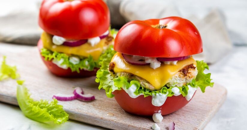 dieta niskowęglowodanowa, dieta low carb, burgery z pomidora