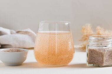 środki przeczyszczające, środki na zaparcia, leki przeczyszczające, babka płesznik rozpuszczona w wodzie, błonnik na zaparcia