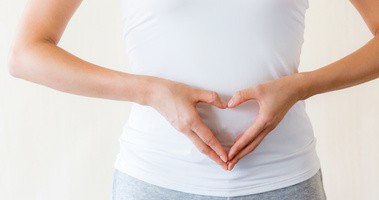 9. tydzień ciąży – co dzieje się z mamą i jak wygląda dziecko na początku 3. miesiąca ciąży?