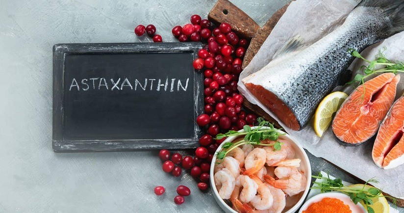 Astaksantyna jako cenny antyoksydant – jakie ma właściwości i gdzie można ją znaleźć?