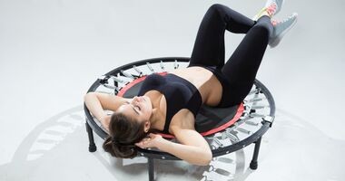 Jumping fitness, czyli trening na trampolinie