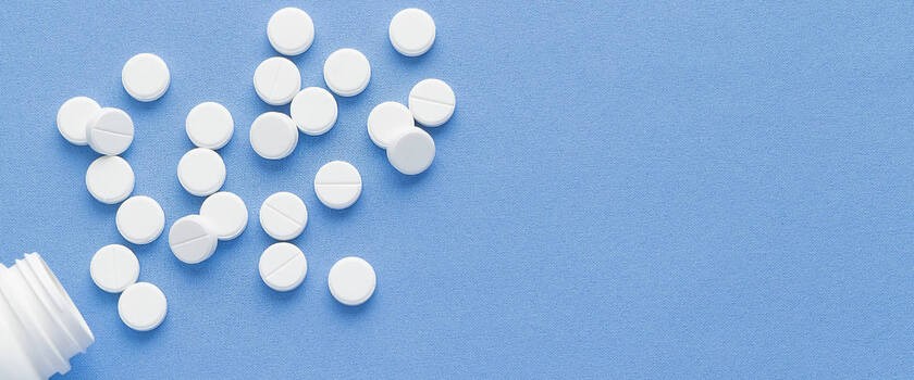 Trwają badania kliniczne nad amantadyną – czy okaże się skuteczna w leczeniu COVID-19?