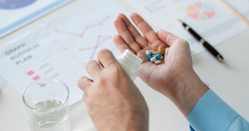 interakcje lekowe, interakcje pomiędzy lekami, jakich leków nie łączyć