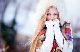 Jak chronić włosy przed zimnem?