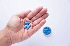 Niebieskie tabletki stosowane na problemy z erekcją