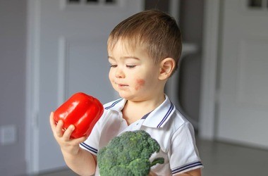 Dieta przy atopowym zapaleniu skóry (AZS) – o czym warto pamiętać?