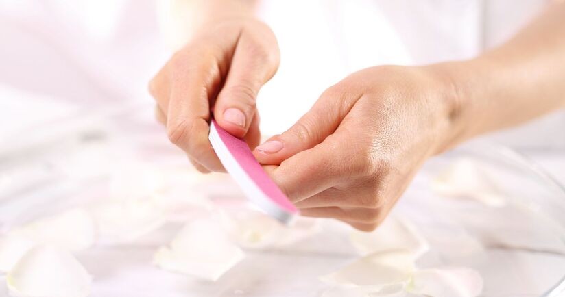 Jak piłować paznokcie i jak nadać im odpowiedni kształt?