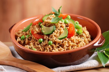 Dieta przy marskości wątroby. Co jeść, czego unikać, przykładowy jadłospis