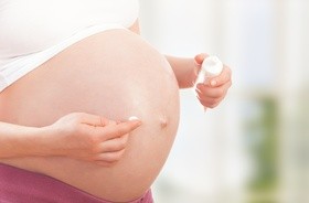 Rozstępy i cellulit w ciąży – jak im zapobiec?
