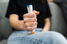 uczulenie na jad owadów, alergia na jad owadów błonkoskrzydłych